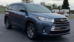 2017 Toyota Highlander SE