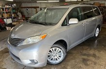 2012 Toyota Sienna XLE