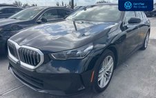 2025 BMW 5 Series 530i