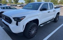 2024 Toyota Tacoma SR