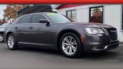 2017 Chrysler 300 Limited