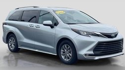 2024 Toyota Sienna XLE