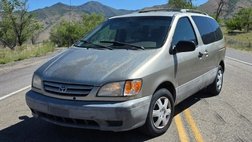 2001 Toyota Sienna XLE