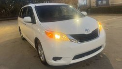 2014 Toyota Sienna LE