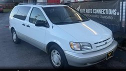 2000 Toyota Sienna XLE
