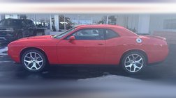 2016 Dodge Challenger SXT Plus