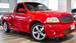 2002 Ford F-150 SVT LIGHTNING Base