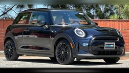 2022 MINI Hardtop Cooper SE