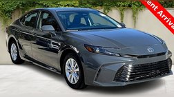 2025 Toyota Camry Hybrid LE
