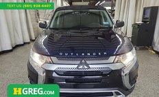 2020 Mitsubishi Outlander ES