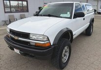 2003 Chevrolet S-10 LS