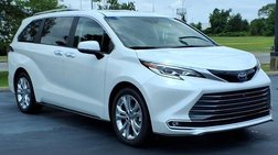 2022 Toyota Sienna Platinum 7-Passenger