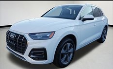 2023 Audi Q5 quattro Premium Plus 40 TFSI