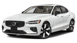 2023 Volvo S60 Recharge T8 Plus Black Edition