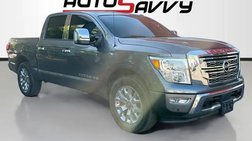 2020 Nissan Titan SV