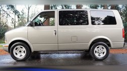 2005 Chevrolet Astro van 82k V6 4.3L Auto Seats Delete 2 OWNERS NO RUST