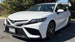 2022 Toyota Camry SE