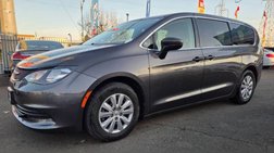 2020 Chrysler Voyager L