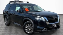 2022 Nissan Pathfinder SV