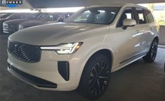 2025 Volvo XC90 B5 Plus Bright Theme 7P