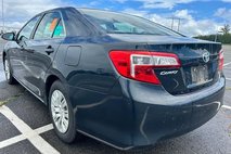 2012 Toyota Camry Hybrid LE