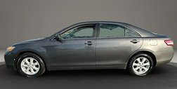 2010 Toyota Camry LE