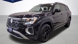 2024 Volkswagen Atlas Peak Edition SE 4Motion
