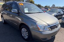 2012 Kia Sedona LX