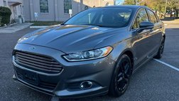 2013 Ford Fusion SE