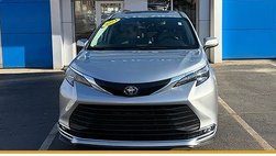 2024 Toyota Sienna XLE