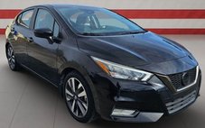 2020 Nissan Versa SR