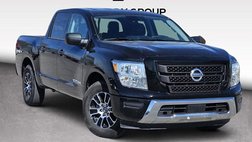 2022 Nissan Titan SV