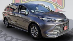 2021 Toyota Sienna XLE
