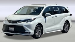 2023 Toyota Sienna XLE 7-Passenger