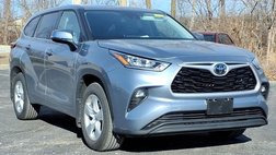2020 Toyota Highlander LE