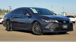 2021 Toyota Avalon Hybrid XSE