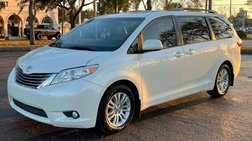 2017 Toyota Sienna XLE