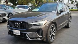 2022 Volvo XC60 B5 R-Design