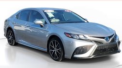 2022 Toyota Camry Hybrid SE