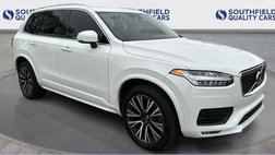 2022 Volvo XC90 T5 Momentum