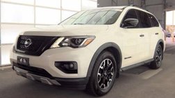 2020 Nissan Pathfinder SL