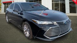 2022 Toyota Avalon Hybrid XLE