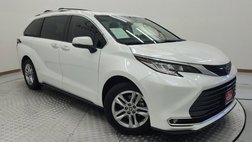2022 Toyota Sienna Limited 7-Passenger