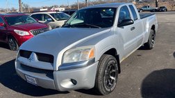 2007 Mitsubishi Raider LS