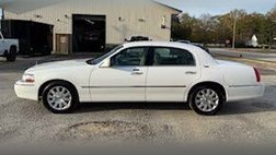2011 Lincoln Town Car Signature Limited
