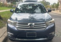 2011 Toyota Highlander SE