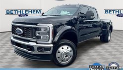 2025 Ford F-450 Super Duty Lariat