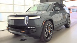 2024 Rivian R1S Adventure