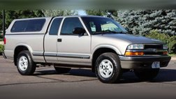 2001 Chevrolet S-10 LS