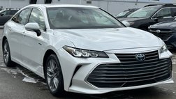 2020 Toyota Avalon Hybrid XLE